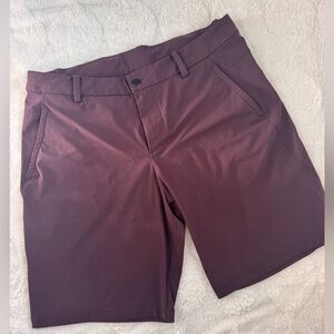 Lululemon ABC Classic-Fit Short 9” Warpstreme Size 38 Goodnight Plum Maroon